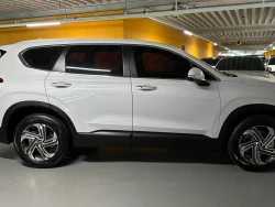 Hyundai Santa-Fe 7