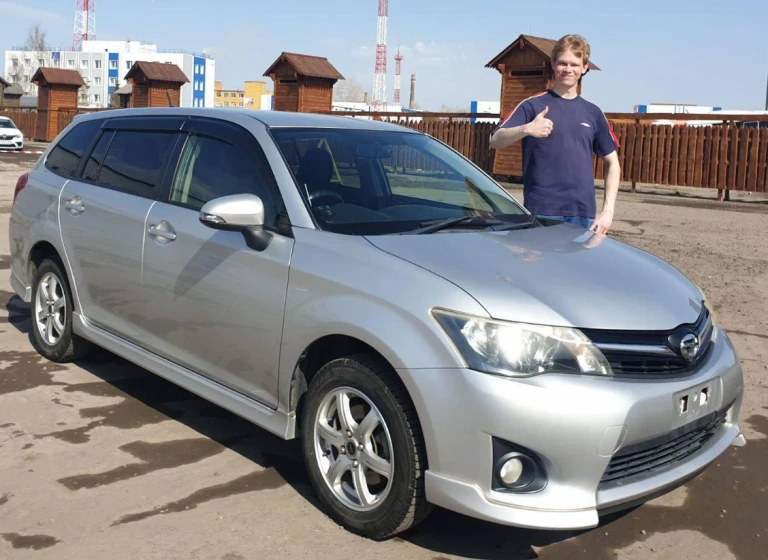 Toyota Fielder